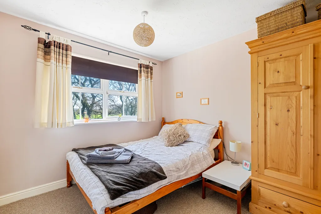 Beechcroft Close, South Hykeham, LN6, photo 15