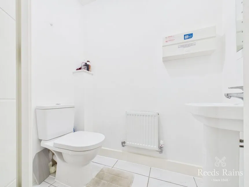 Pioneer Way, Kingswood, East Yorkshire, HU7, photo 5