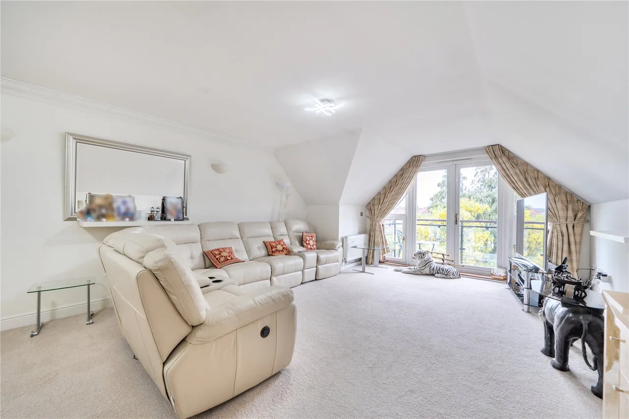 Marsh Road, Pinner, HA5, photo 2