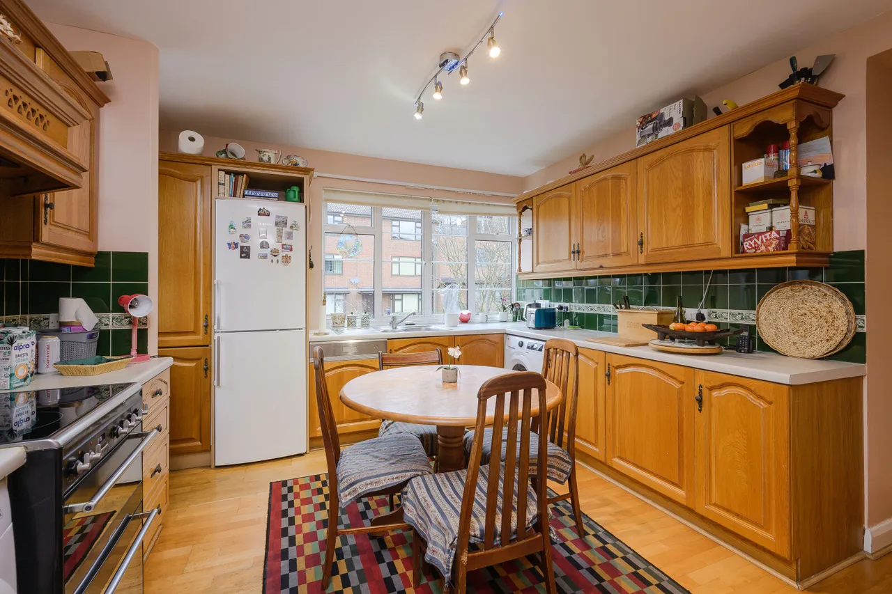 Raymond Road, London, SW19, photo 4