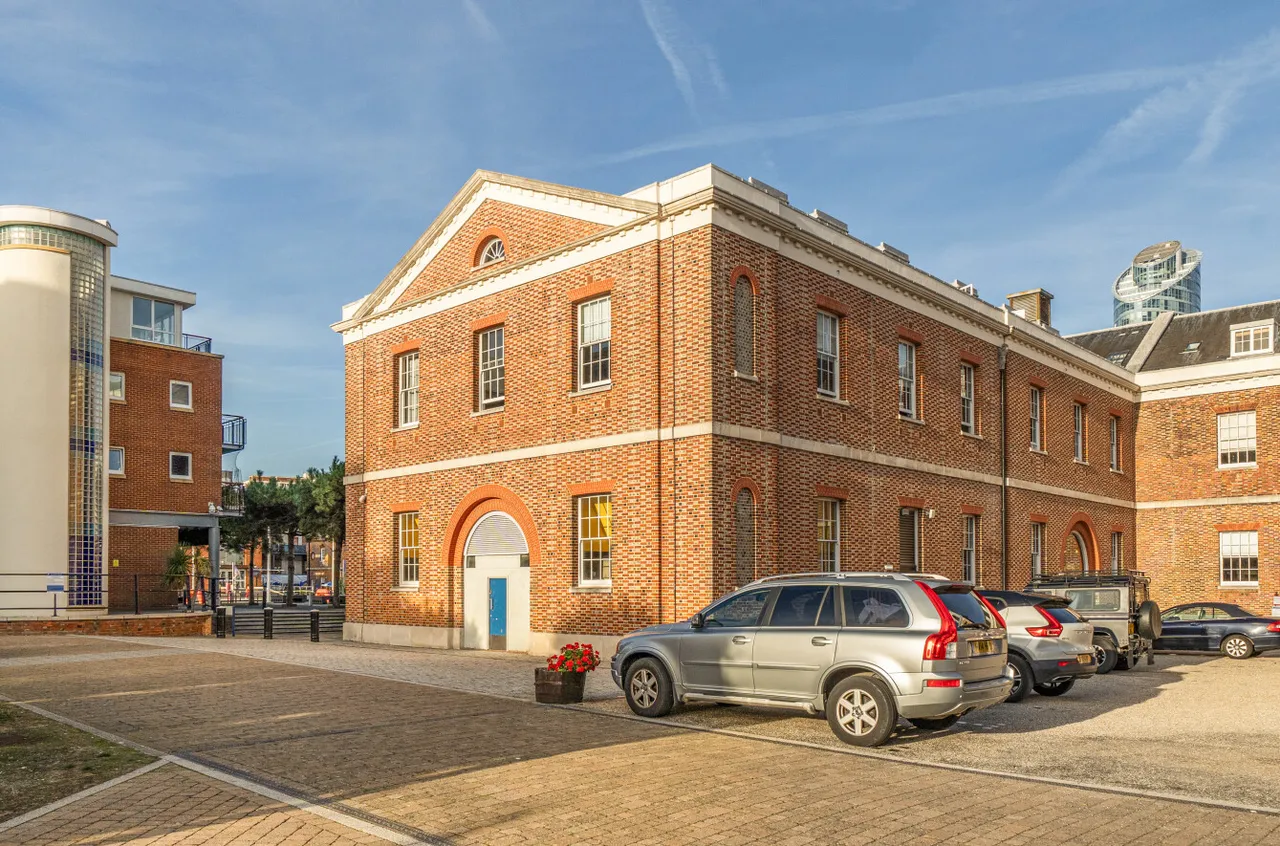 Gunwharf Quays, Portsmouth, PO1, photo 16