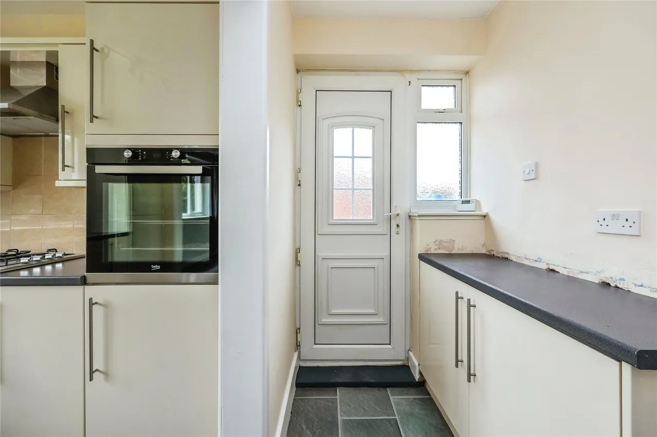 Brandish Crescent, Clifton, Nottingham, NG11, photo 8