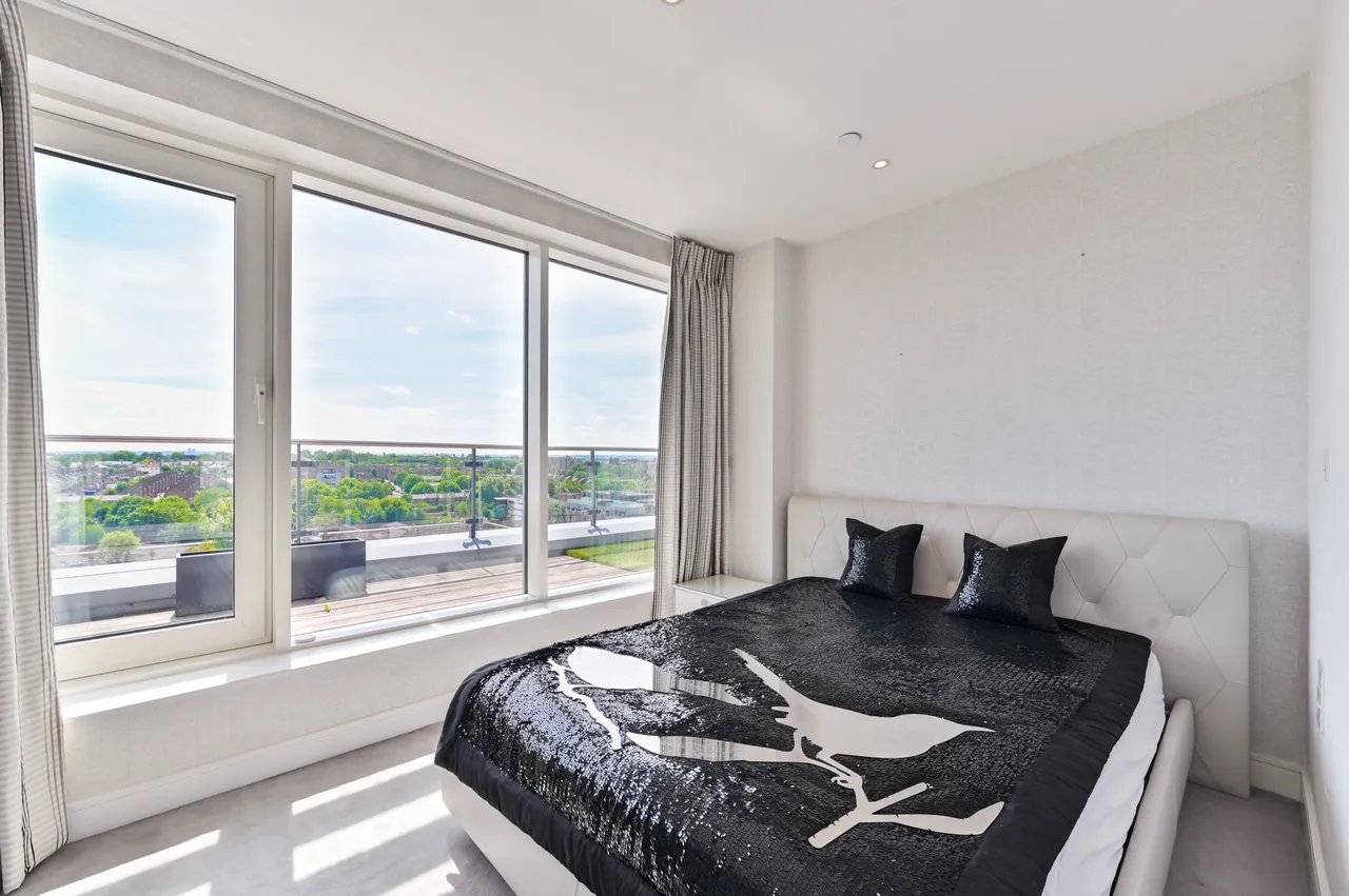 78 Flotilla House, Battersea Reach, Juniper Drive, London, photo 6