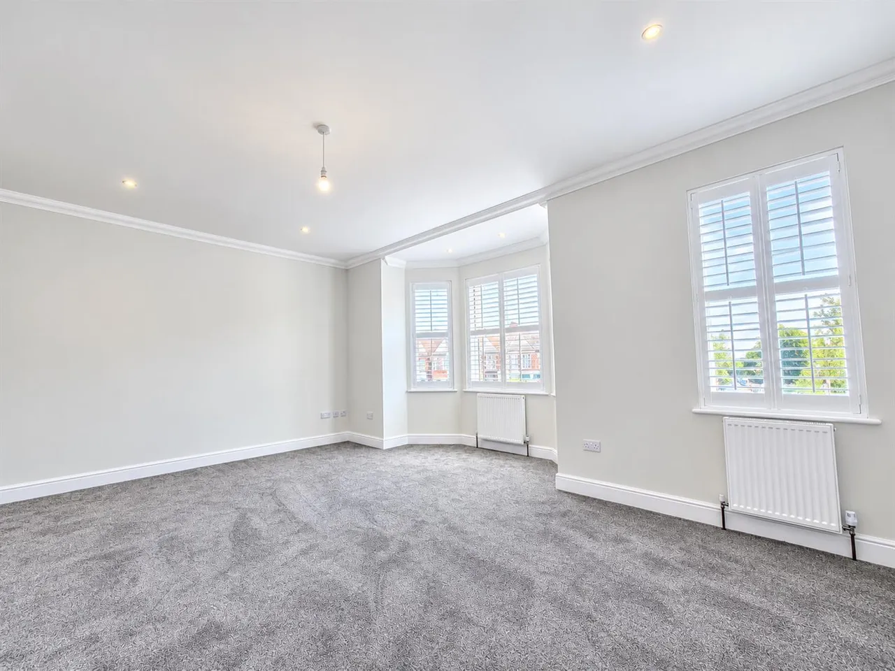 Green Lanes, Palmers Green, N13, photo 5