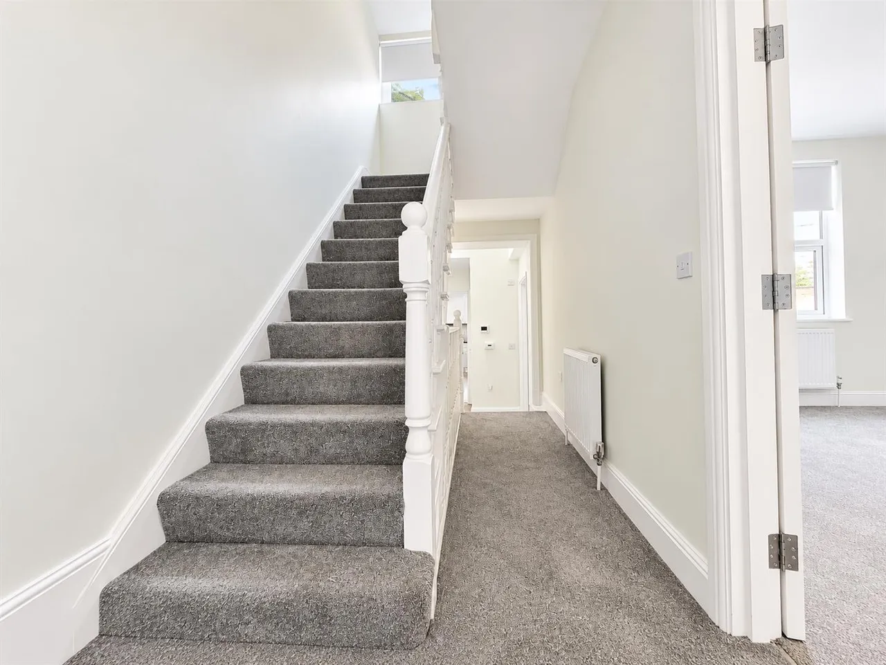 Green Lanes, Palmers Green, N13, photo 8