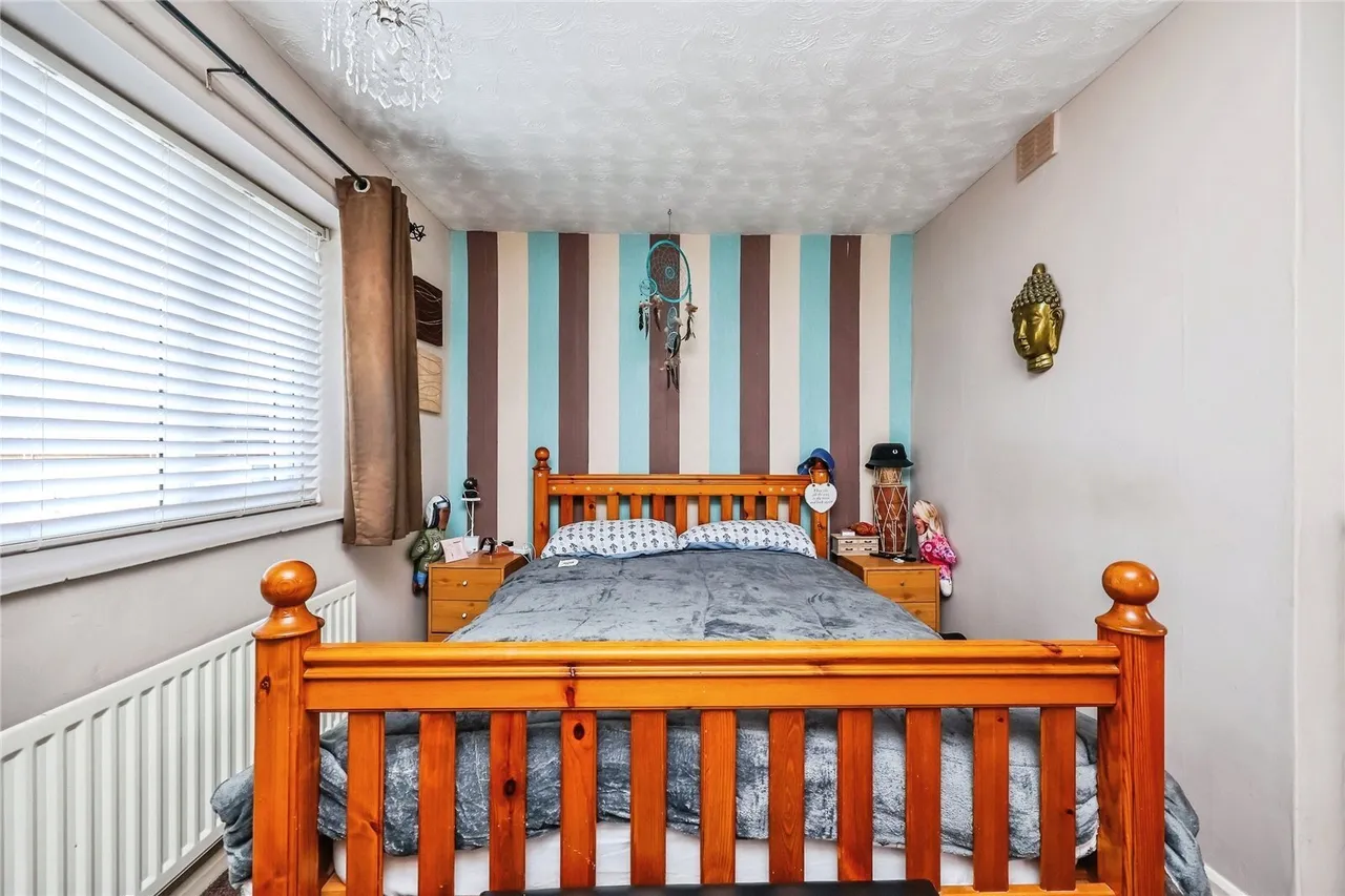 Foxearth Avenue, Clifton, Nottingham, NG11, photo 11