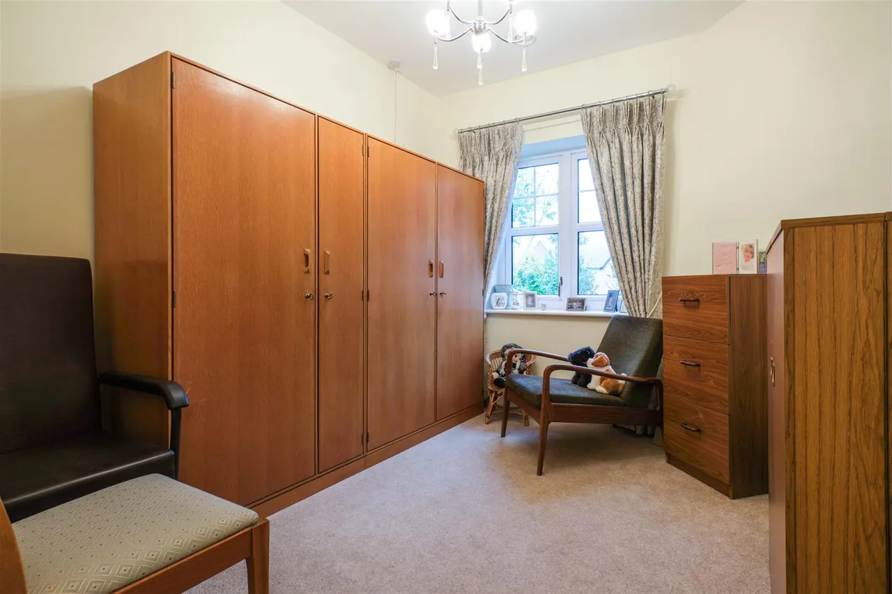 Four Ashes Road, Bentley Heath, B93, photo 8