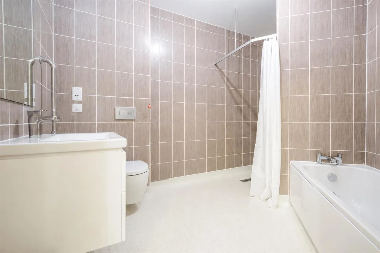 Four Ashes Road, Bentley Heath, B93, photo 6