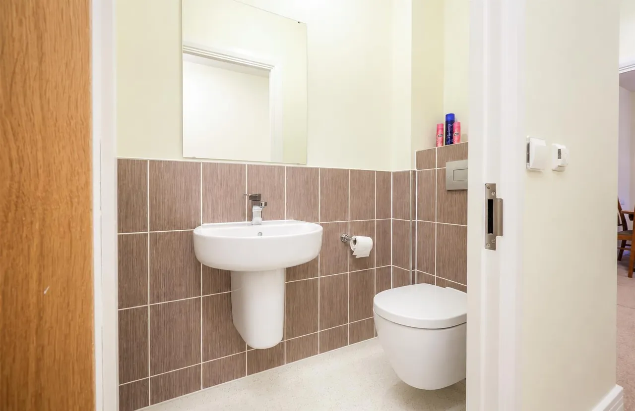 Four Ashes Road, Bentley Heath, B93, photo 7