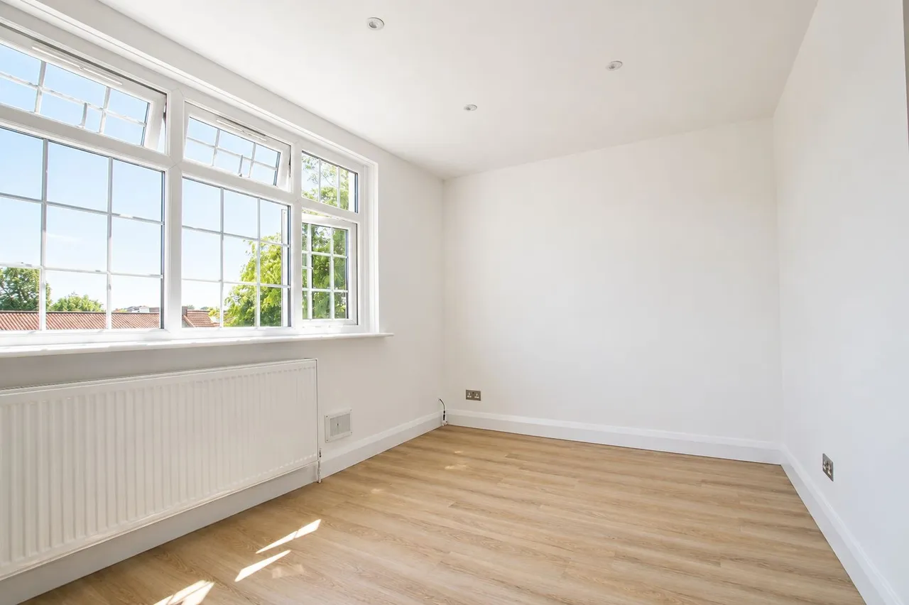 Stafford Road, Wallington, photo 5