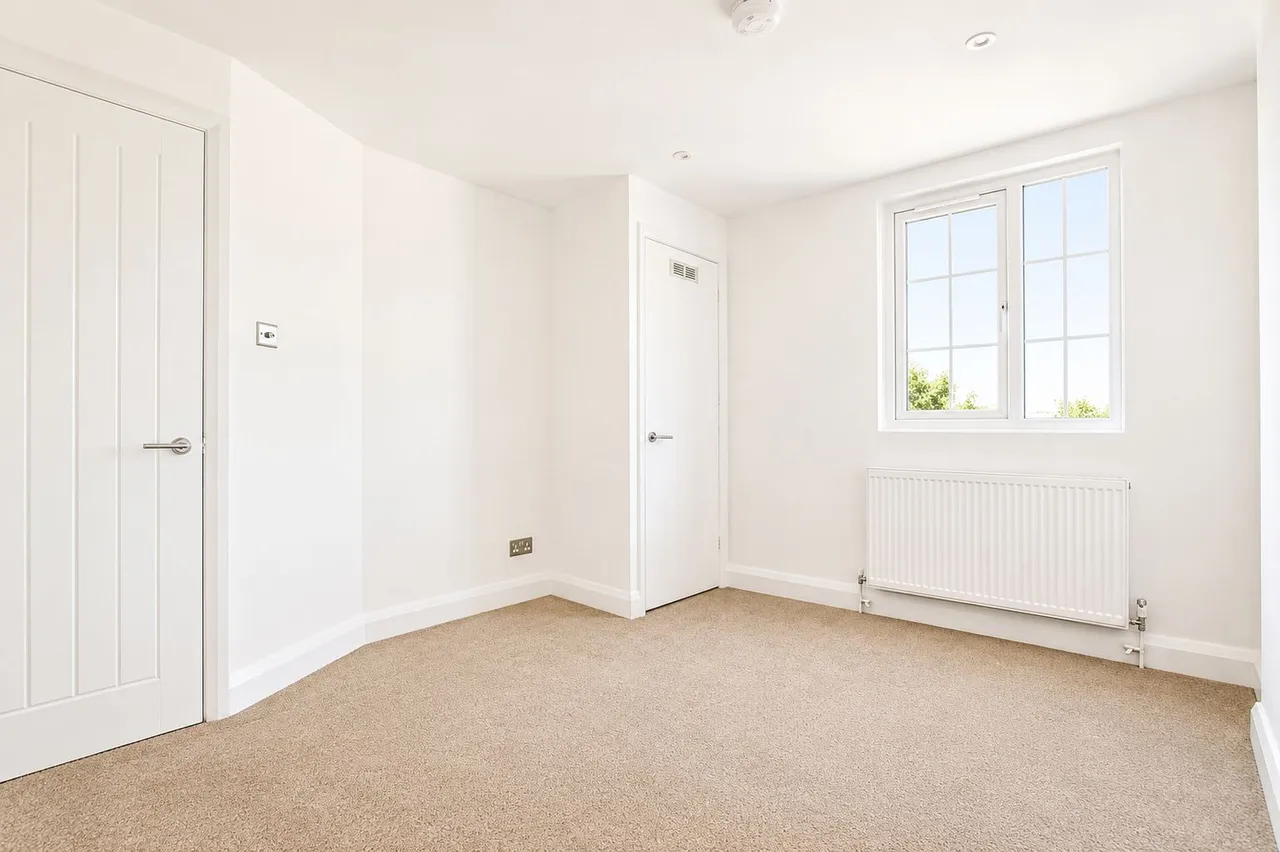 Stafford Road, Wallington, photo 10