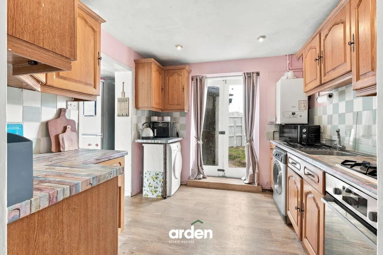 Church Road, Webheath, B97, photo 5