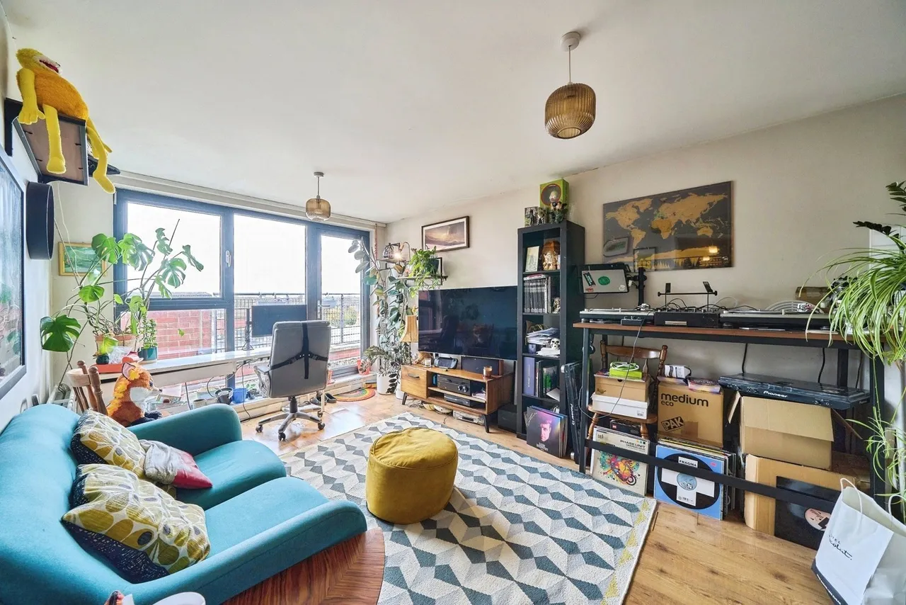 Luxembourg Mews, LONDON, London, E15, photo 3