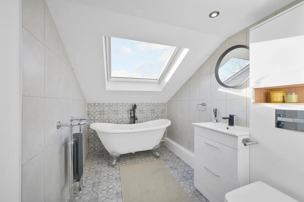 Cranford Close, London, SW20, photo 5