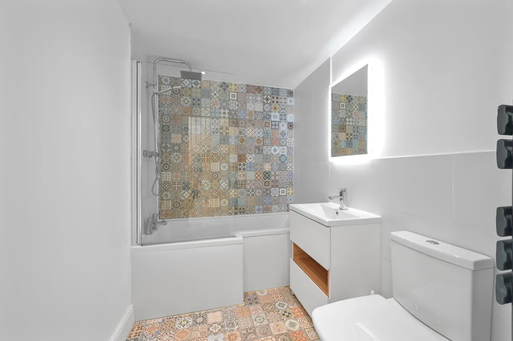 Cranford Close, London, SW20, photo 8