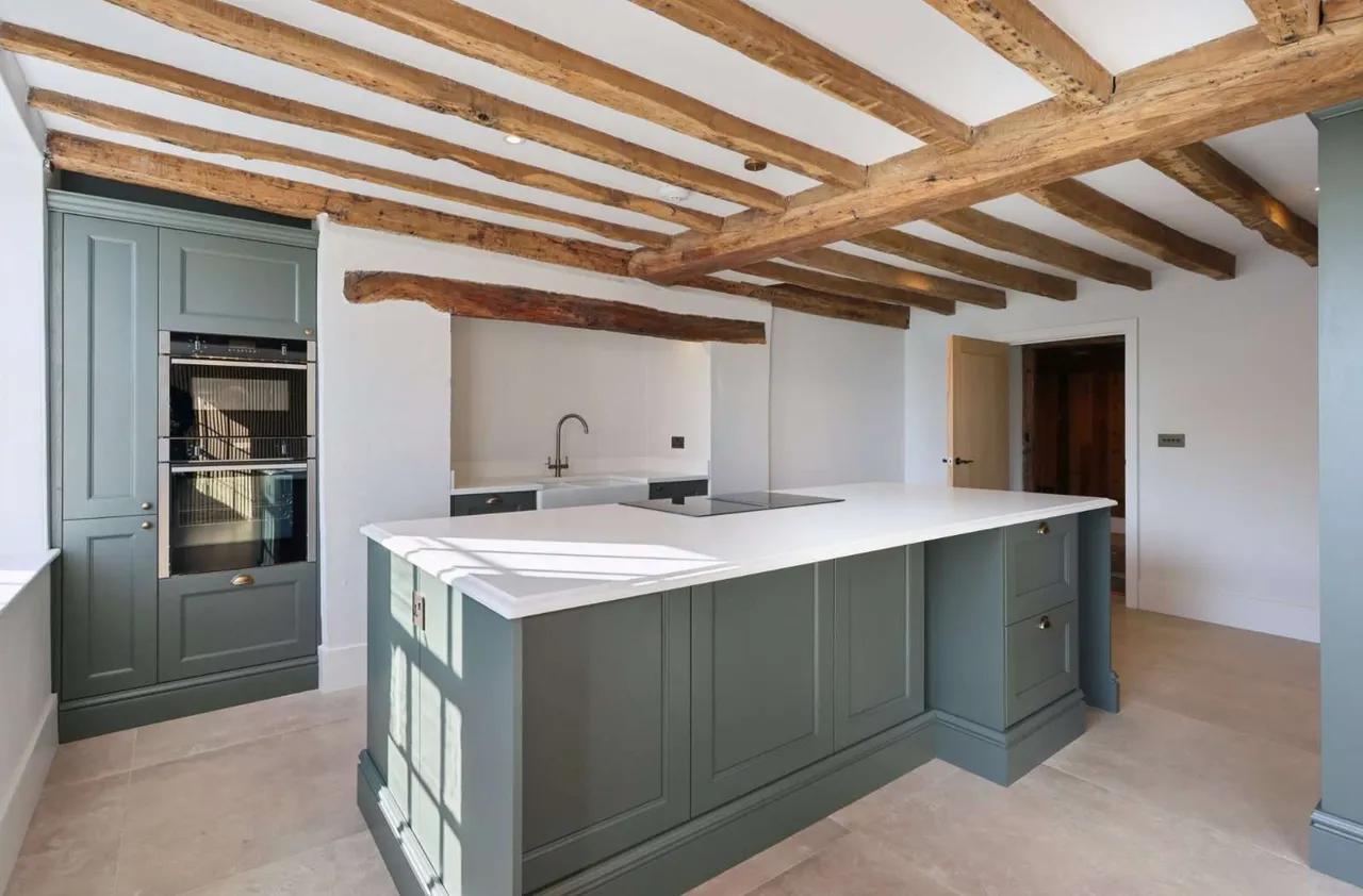 Mill Road, Cobham, KT11, photo 2