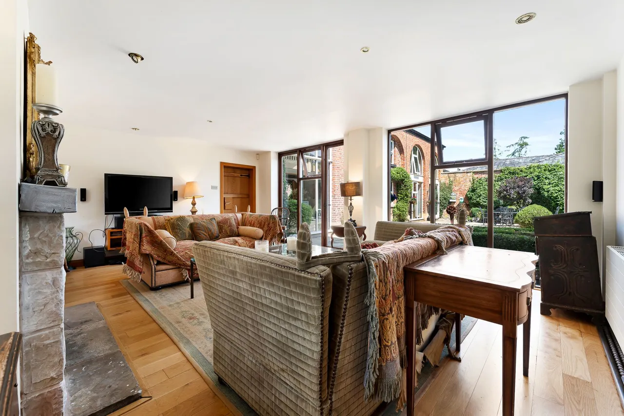 Birtles Lane, Over Alderley, SK10, photo 9