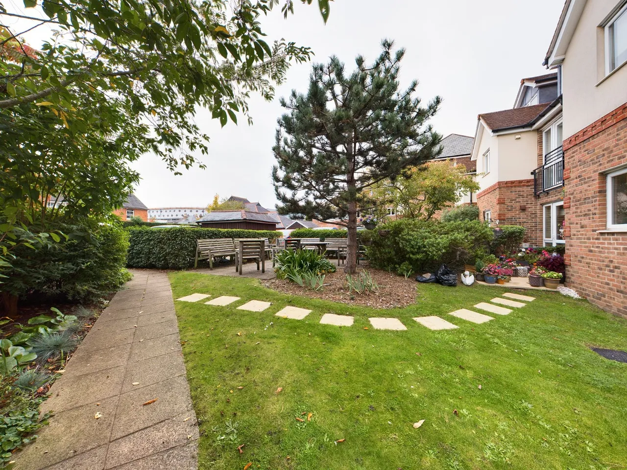 Station Road, Addlestone, KT15, photo 8