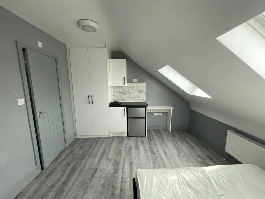 Beecham Road, Reading, RG30, photo 2