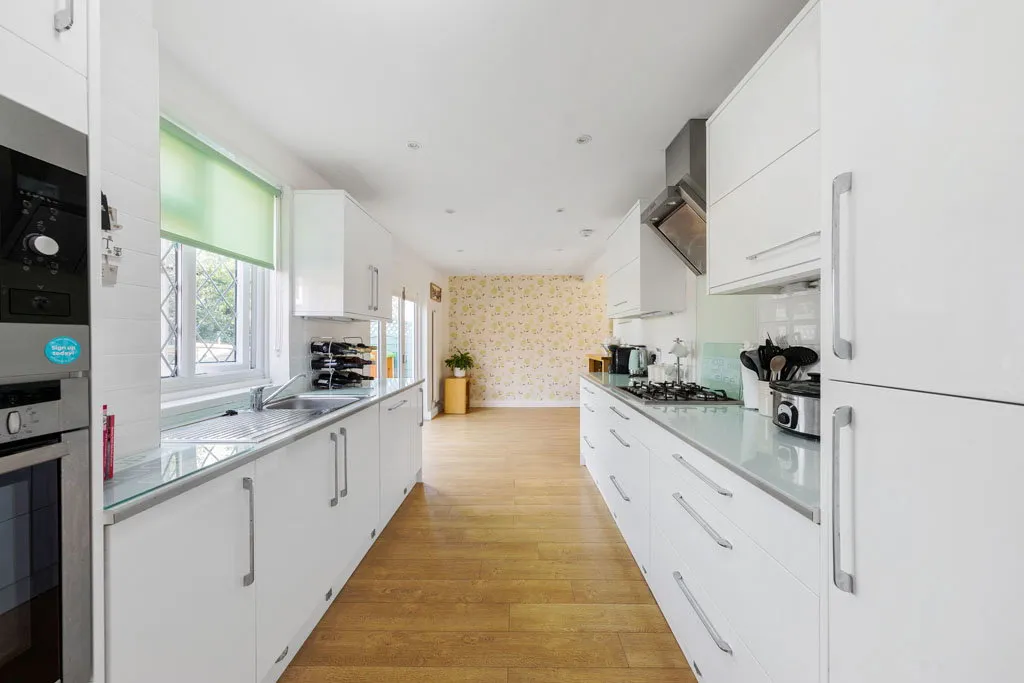 Hampton Mead, Loughton, IG10, photo 9