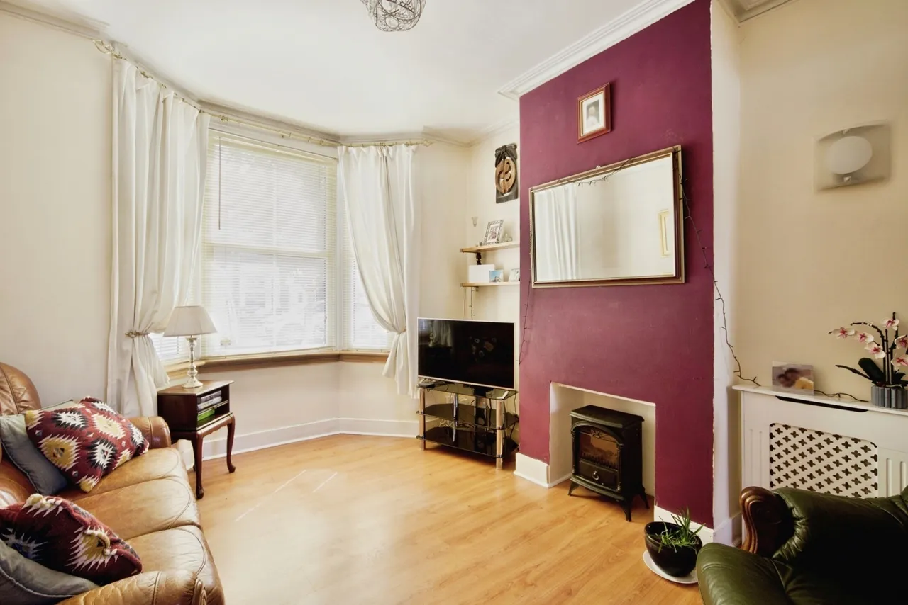 Bulwer Road, LONDON, London, N18, photo 3
