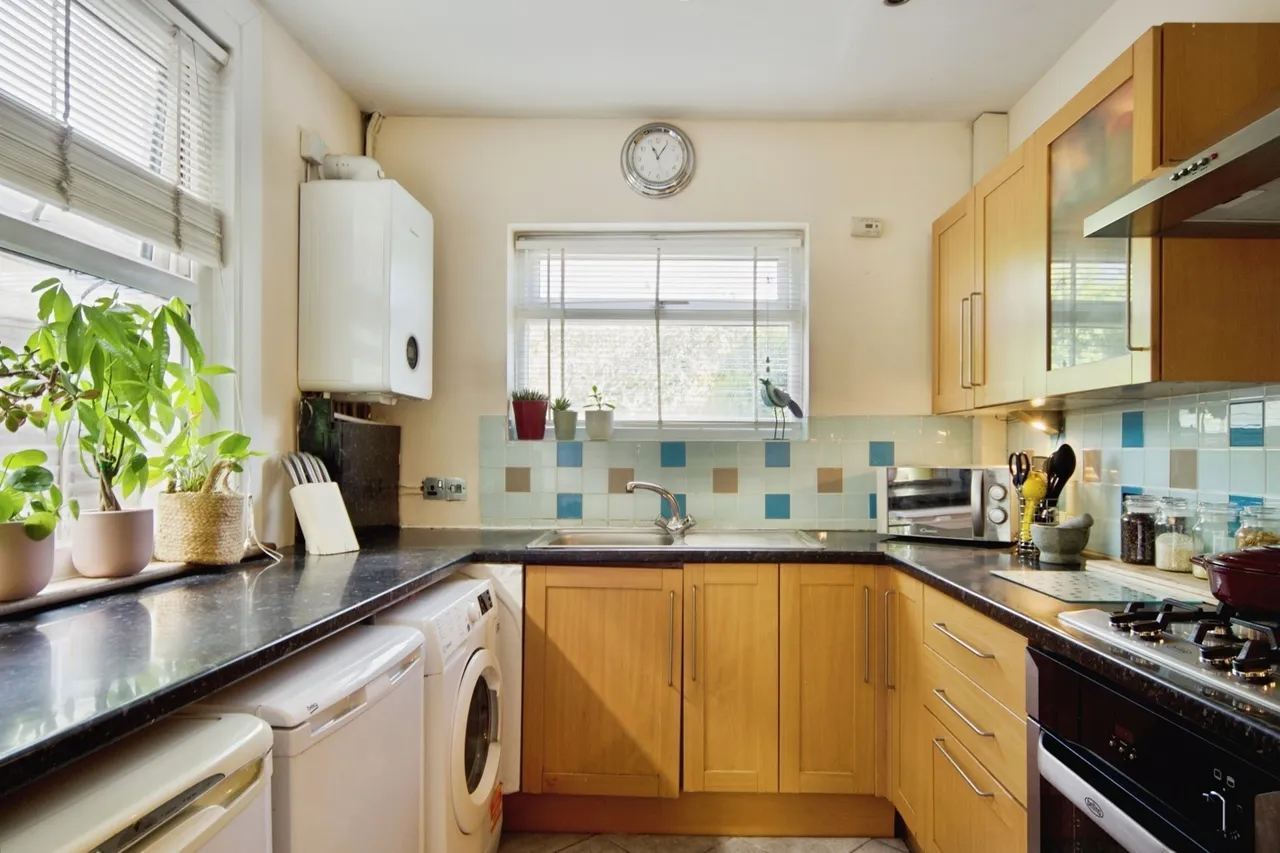 Bulwer Road, LONDON, London, N18, photo 9