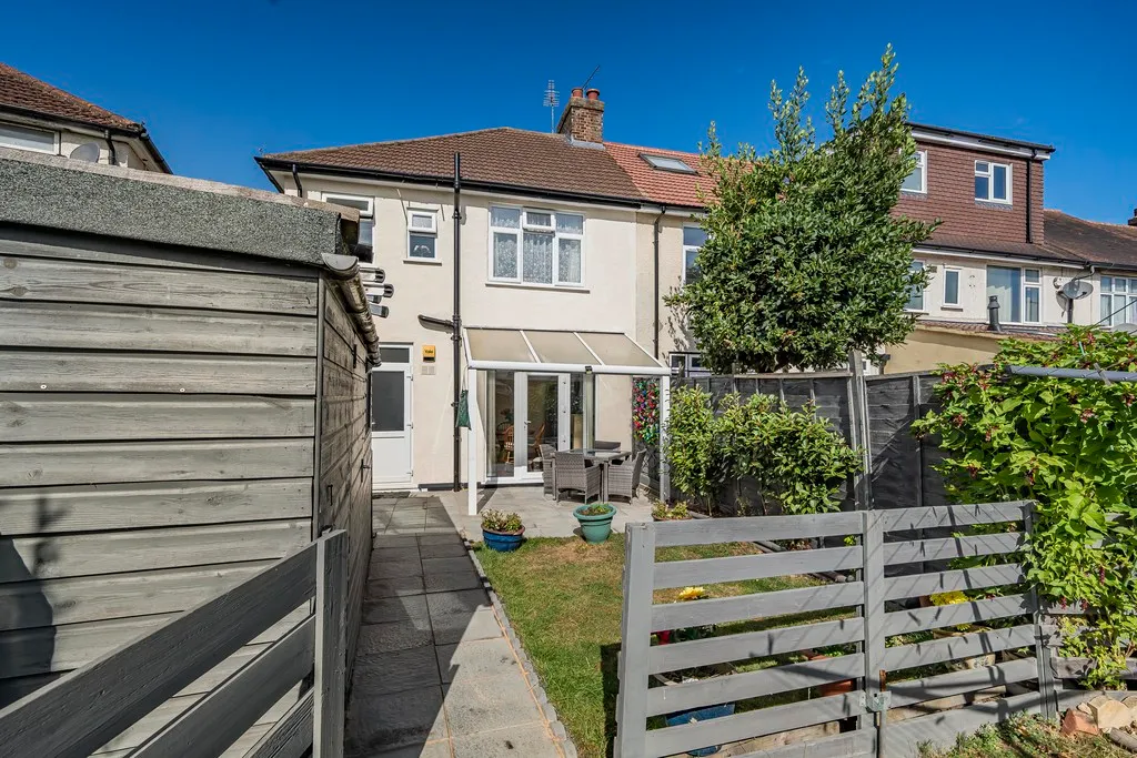 Denecroft Crescent, Hillingdon, UB10, photo 5