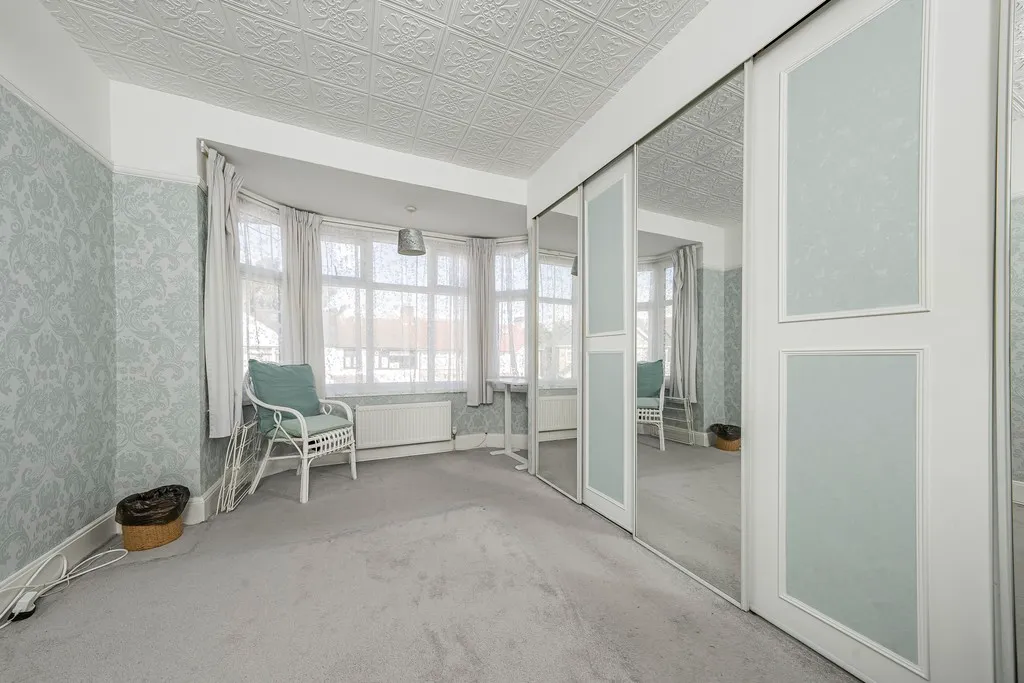 Denecroft Crescent, Hillingdon, UB10, photo 9