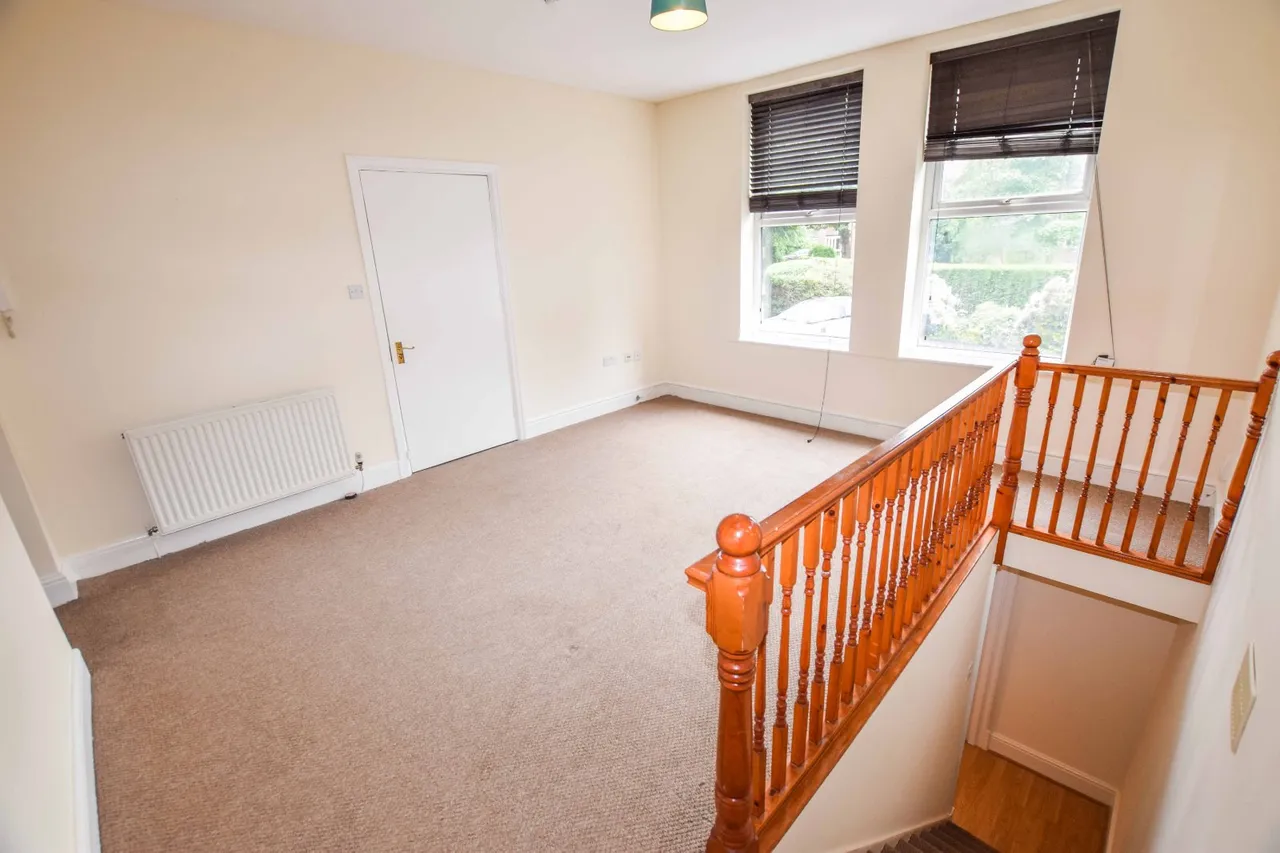 Barrington Road, Altrincham, WA14, photo 6