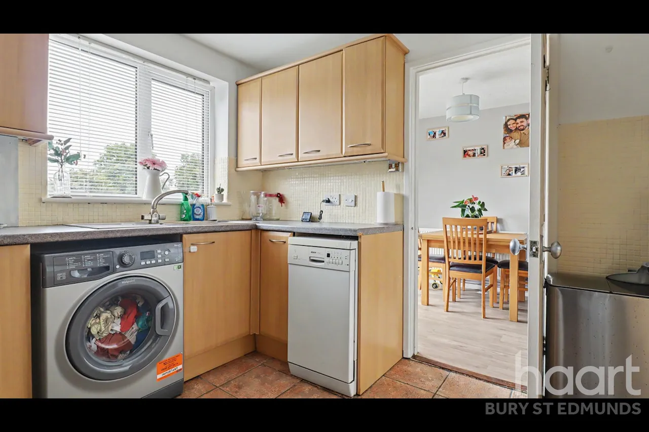 Mcintyre Walk, Bury St Edmunds, IP32, photo 2