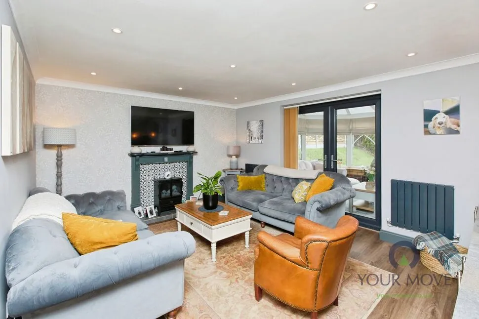 Birch Close, Branston, Staffordshire, DE14, photo 3