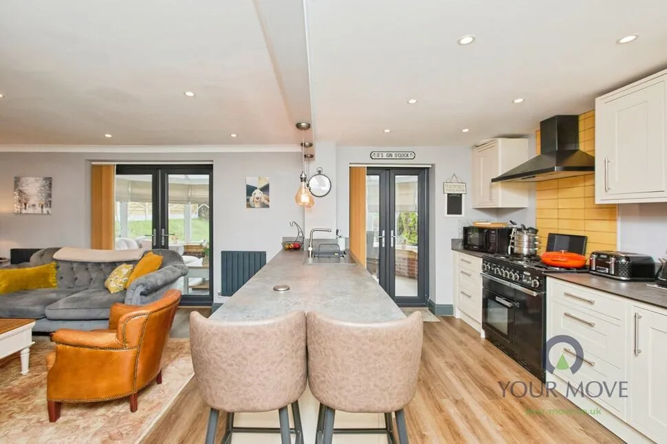Birch Close, Branston, Staffordshire, DE14, photo 5
