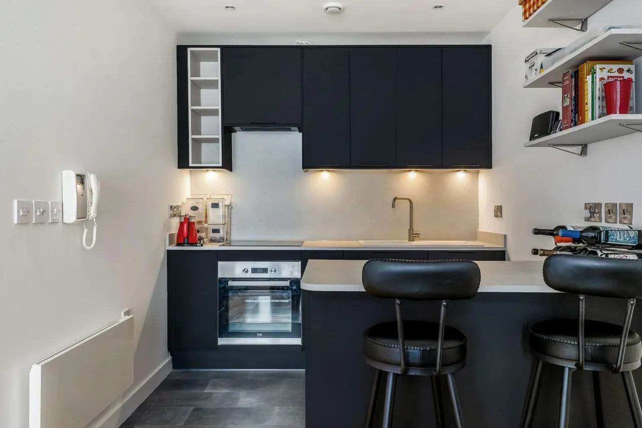Piccadilly Place, Manchester, Greater Manchester, M1 3BP, photo 8