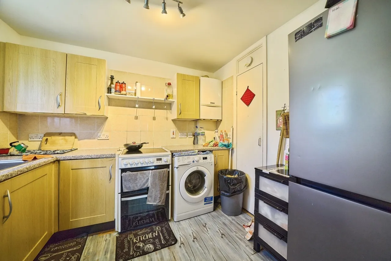 Ashton Road, London, E15, photo 6