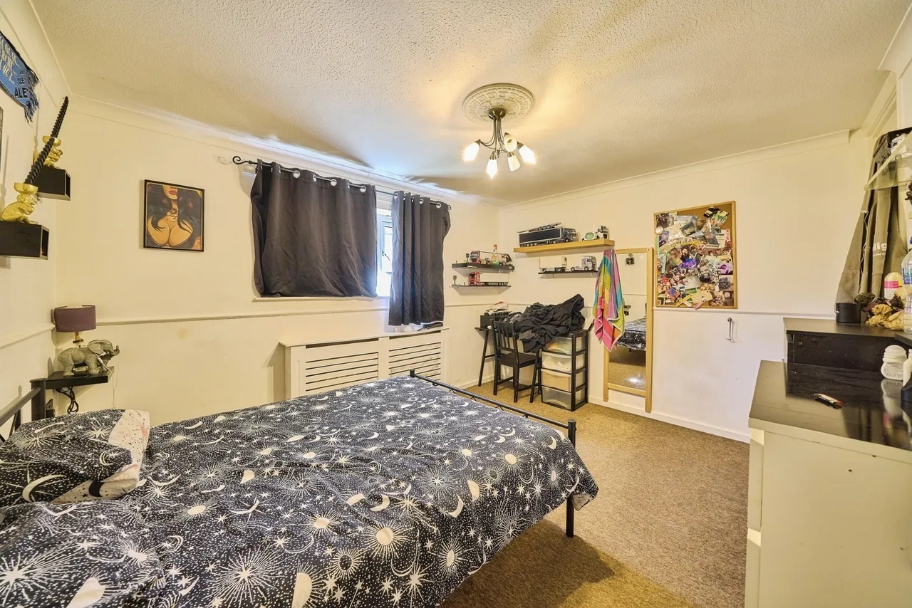 Ashton Road, London, E15, photo 8