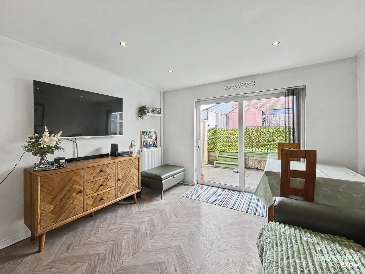 Kirkstall Close, Plymouth, photo 5