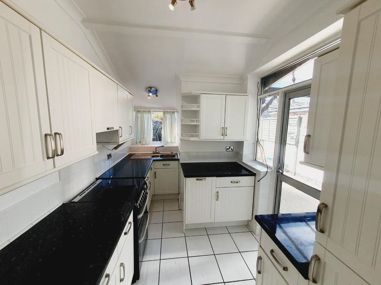 Hewett Road, Portsmouth, PO2, photo 4