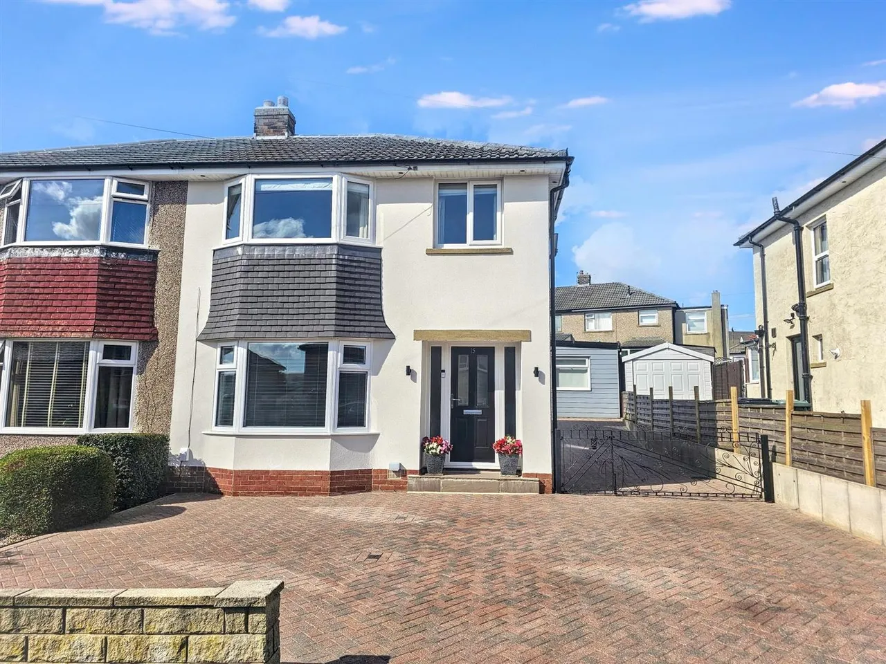 3 bed house for sale — Longbottom Avenue, Silsden, Keighley, BD20 0HS