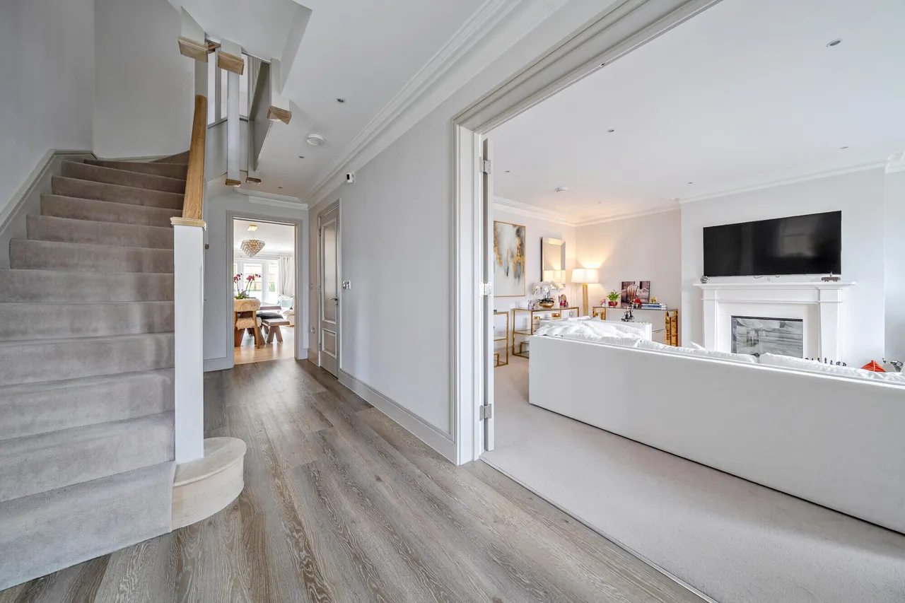 Kingswood, Ascot, SL5, photo 5