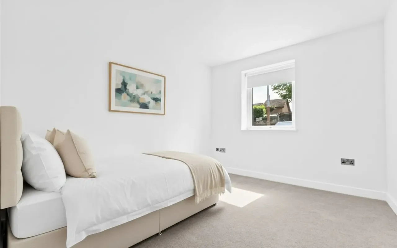 Sheffield Road, Oxspring, photo 32