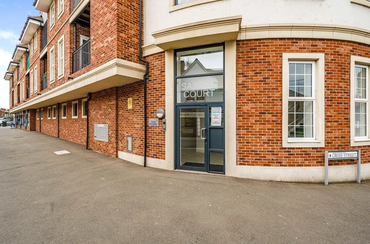 Saxons Court, Wokingham, Berkshire, RG40 1XH, photo 20