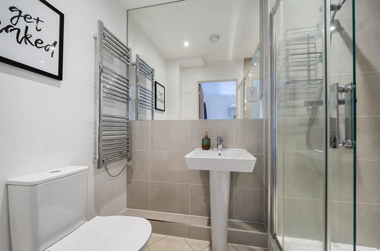 Saxons Court, Wokingham, Berkshire, RG40 1XH, photo 15