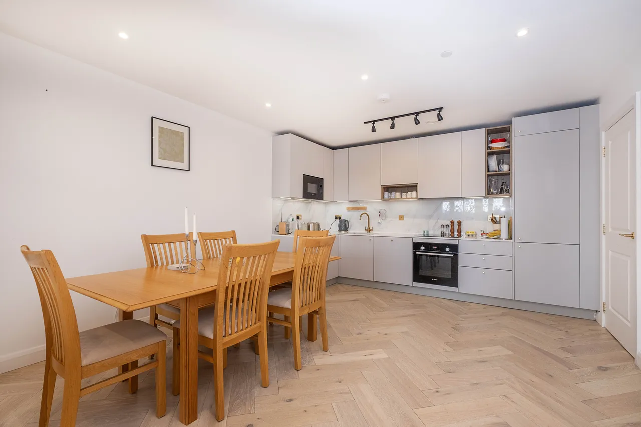 Ravensbury Terrace, London, SW18, photo 4