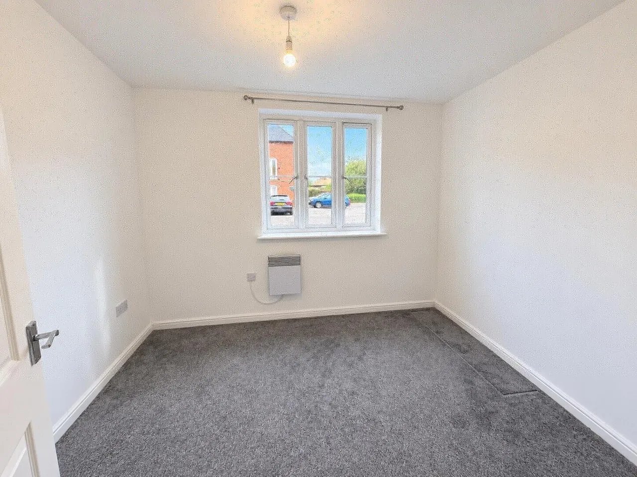 Panama Court, Newport, NP10, photo 6