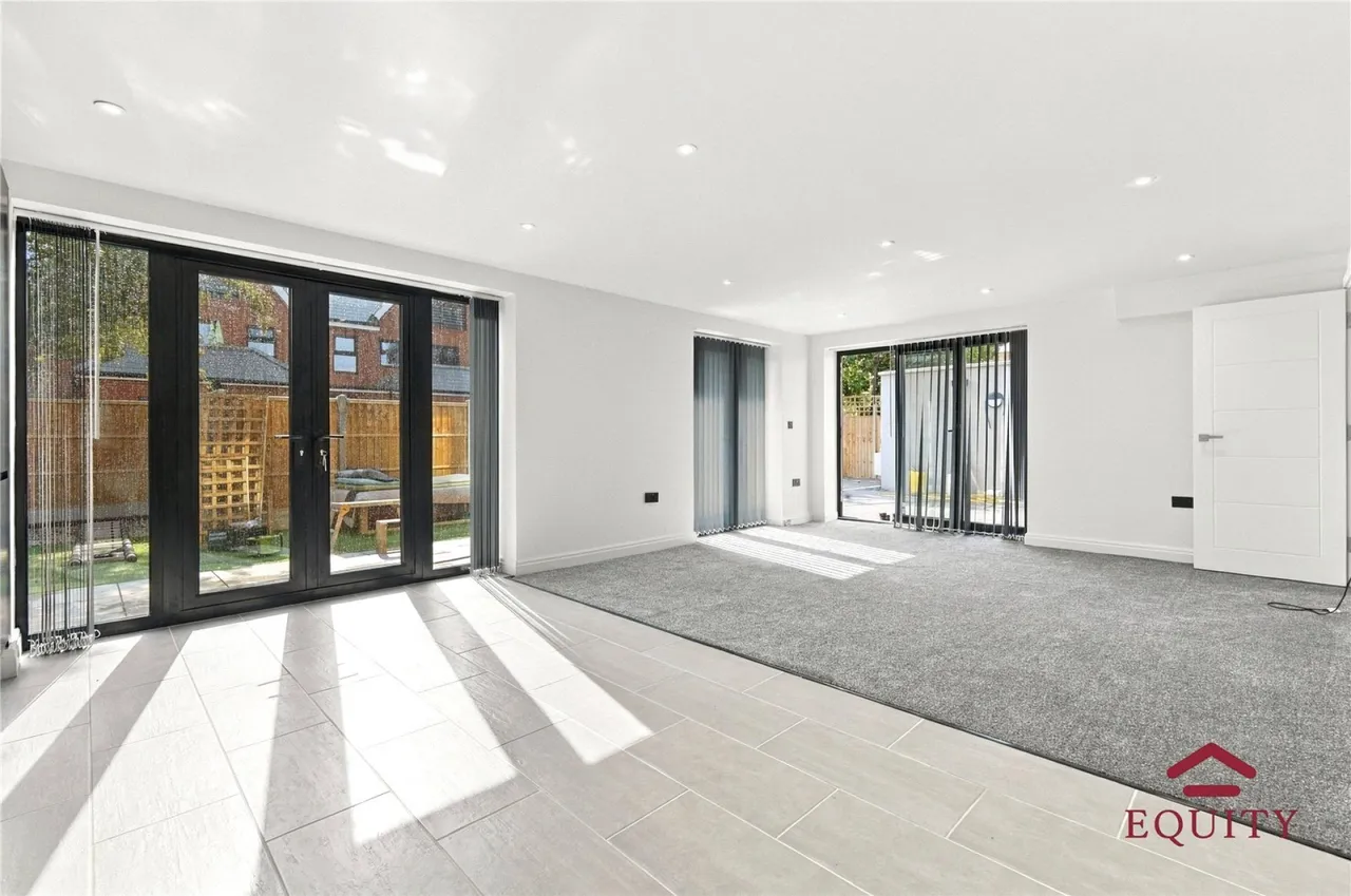 Holmesdale, Waltham Cross, photo 11