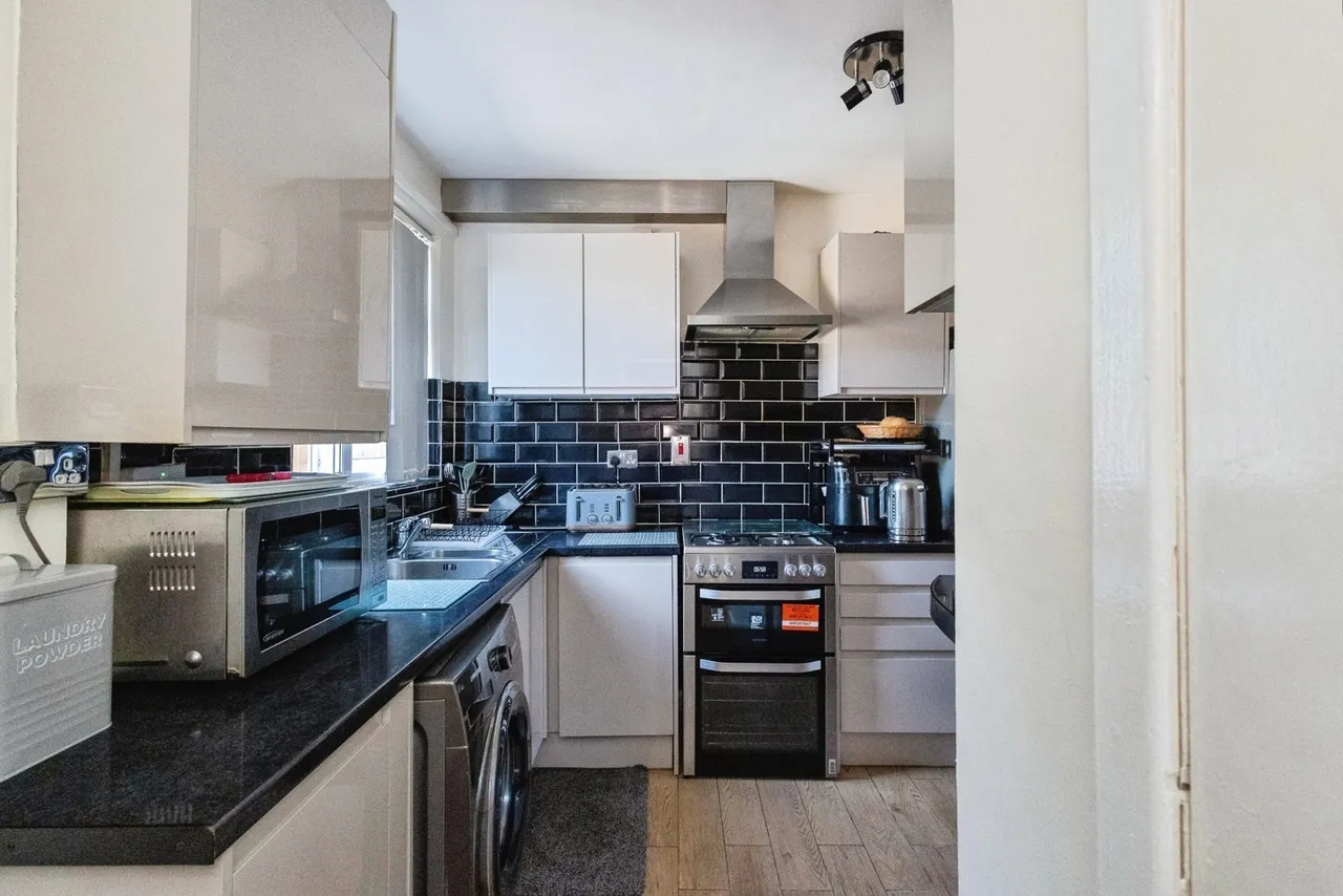 Derbyshire Avenue, Stretford, Manchester, M32, photo 9