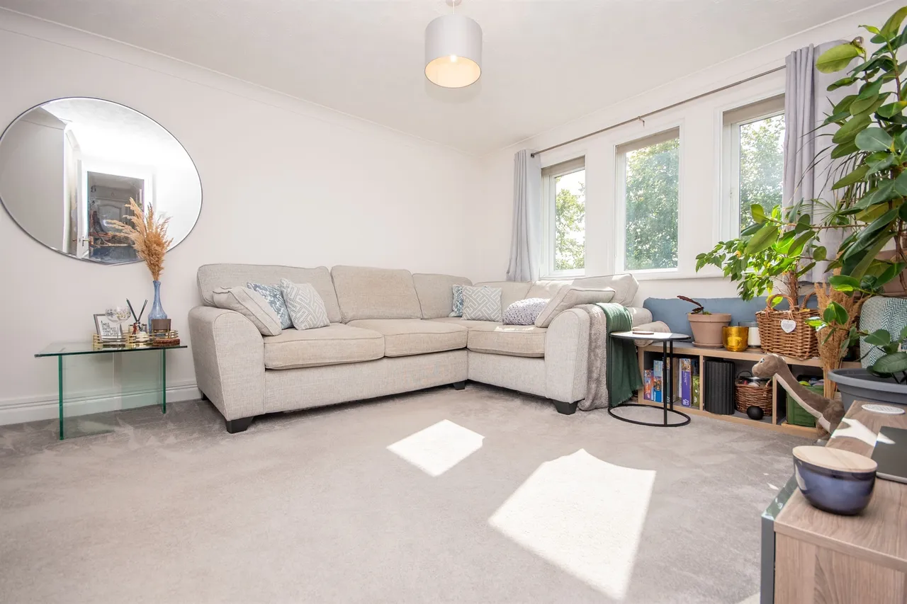 Kettering Road, Kettering, NN14, photo 5