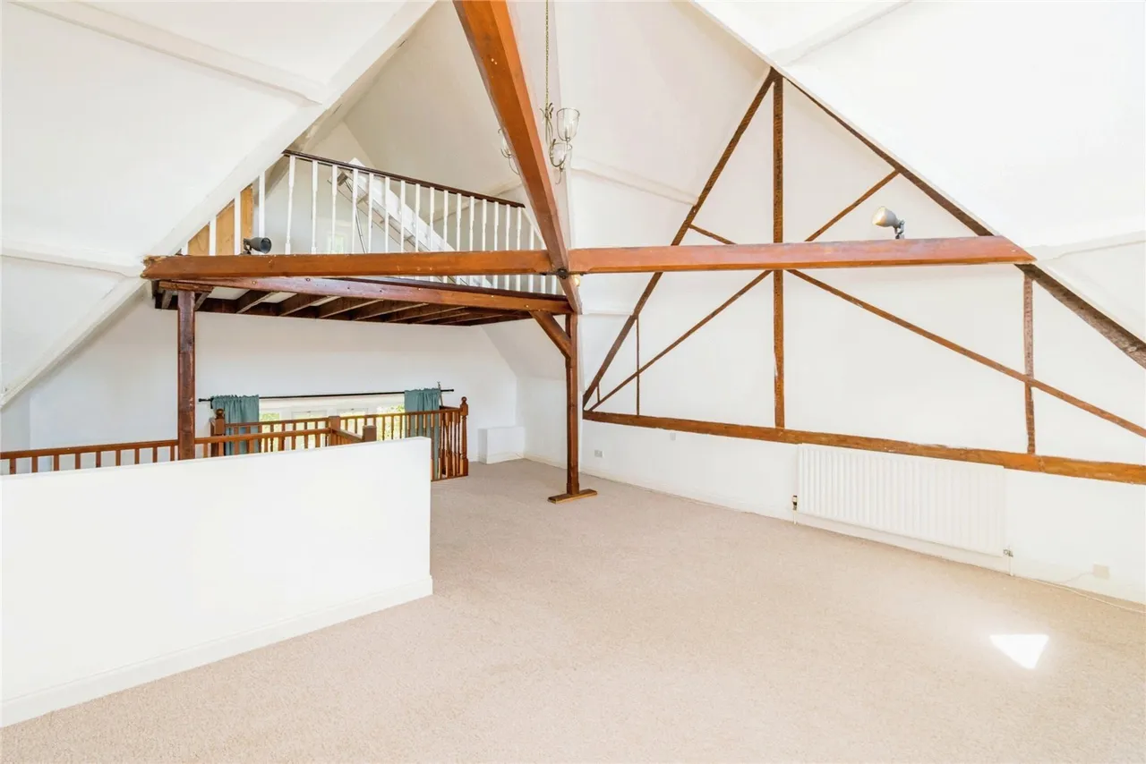 Peartree Road, Southampton, SO19, photo 7