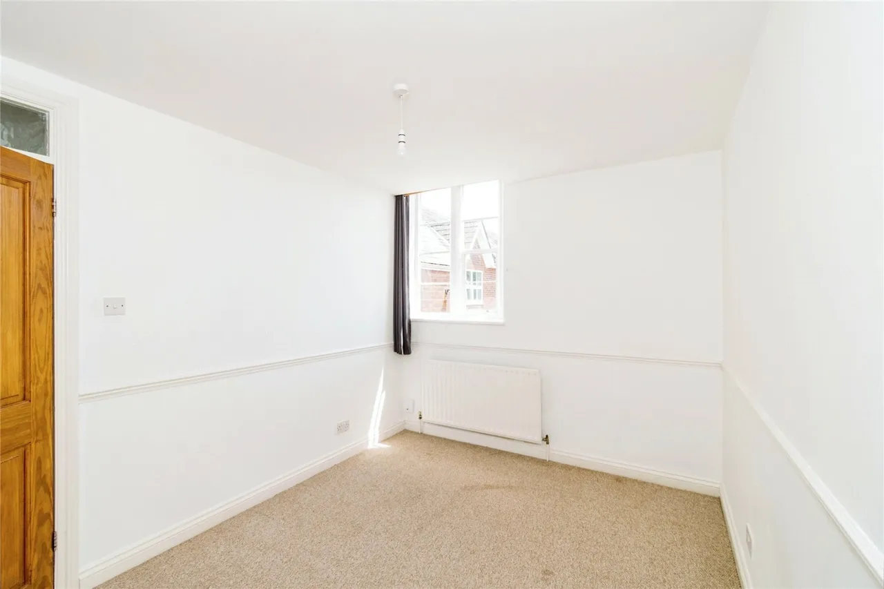 Peartree Road, Southampton, SO19, photo 12