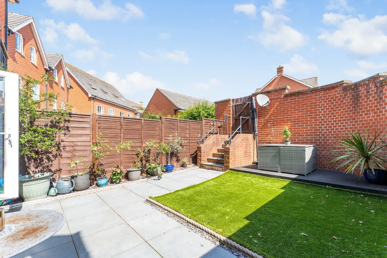 Sherbourne Drive, Old Sarum, SP4, photo 19